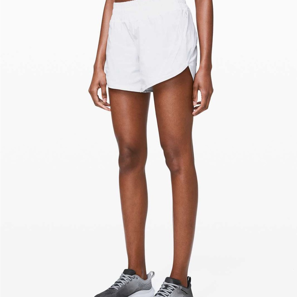 lululemon white track that 5" running shorts size 10